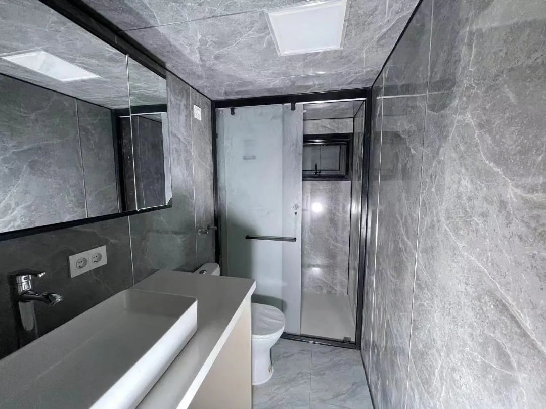 40FT Bathroom Model 12